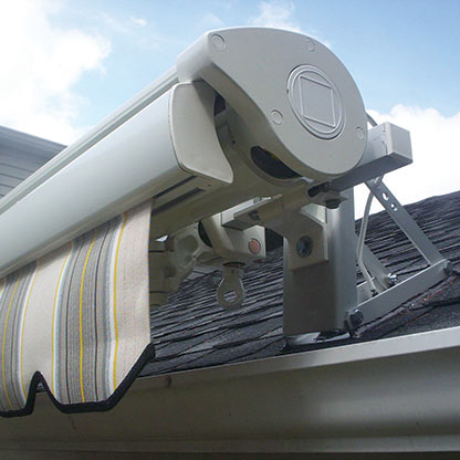 roof mounted awning